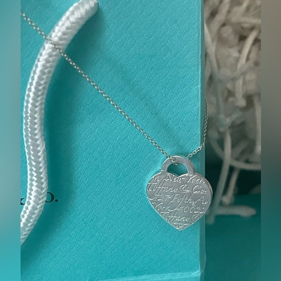 TIFFANY & CO. NOTES 727 FIFTH AVE HEART NECKLACE W/BOX & POUCH⭐️ 925 SS⭐️16” - Picture 10 of 15